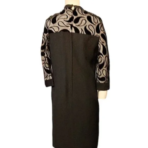 1960s Vintage Black Cocktail Dress With Illusion Top & Black Paisley Designs LBD - Picture 3 of 11